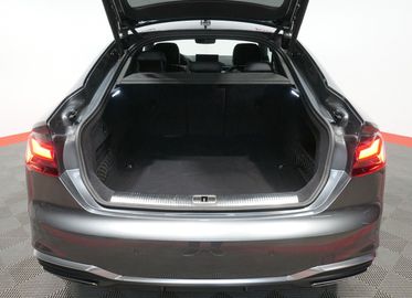 Car image 31