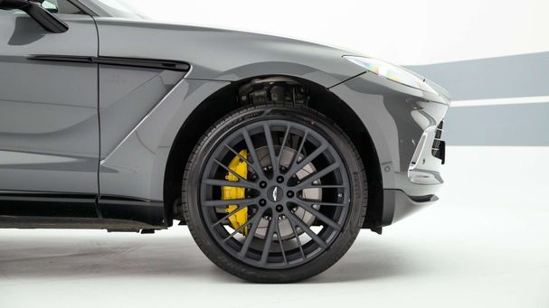 Aston Martin DBX 405 kW image number 5