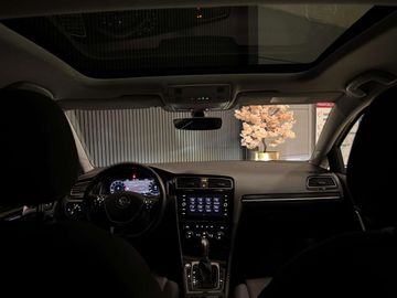 Car image 36