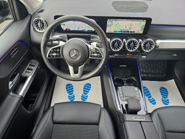 Mercedes-Benz GLB 220 d 140 kW image number 17