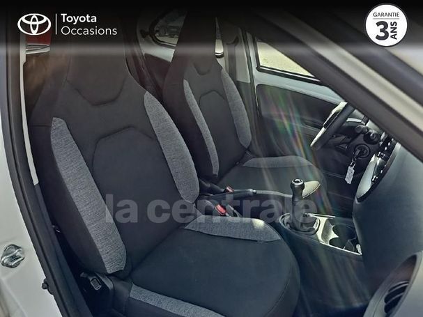 Toyota Aygo X 1.0 VVT-i 53 kW image number 6