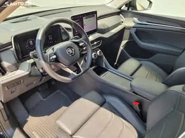 Car image 39