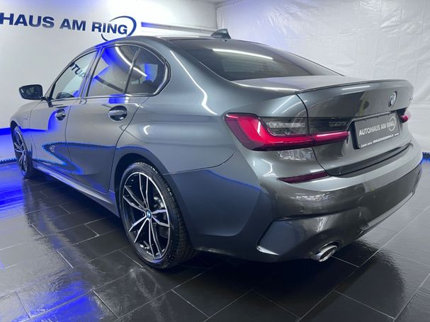 BMW 330 e M Sport 215 kW image number 8