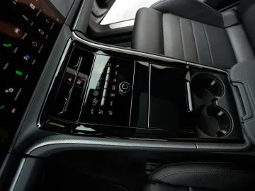 Car image 50
