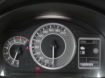 Car image 23