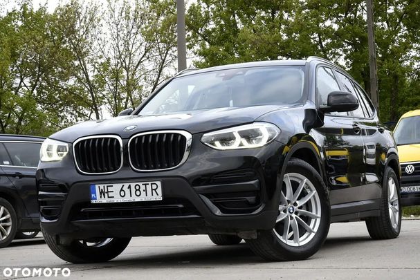 BMW X3 xDrive20i 135 kW image number 1