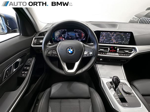 BMW 320i 135 kW image number 13