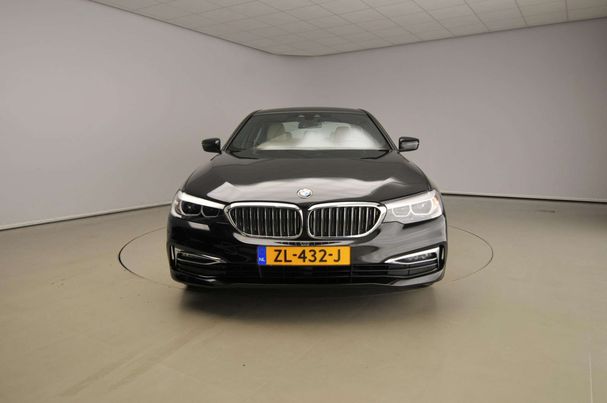 BMW 520i 135 kW image number 2