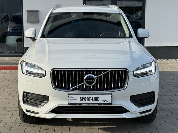 Volvo XC90 AWD Momentum 173 kW image number 8