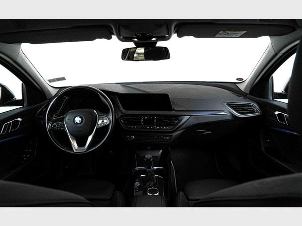 BMW 118i 100 kW image number 27