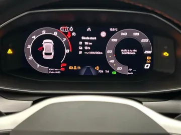 Car image 29