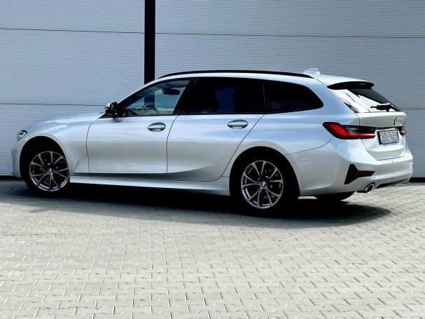 BMW 320d Touring Sport Line 140 kW image number 21