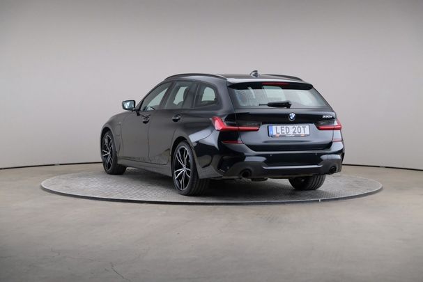 BMW 330 Touring e M Sport 216 kW image number 4