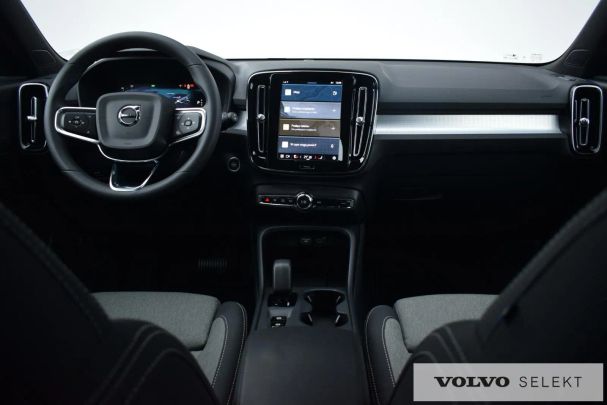 Volvo XC40 120 kW image number 12