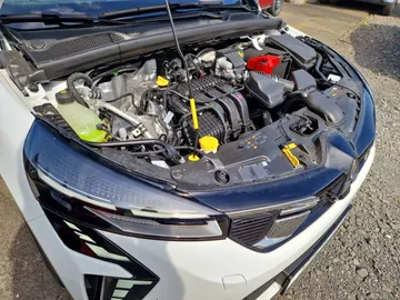 Car image 33