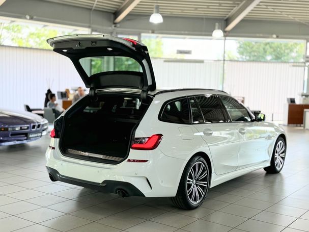 BMW 330 Touring e M Sport 215 kW image number 11