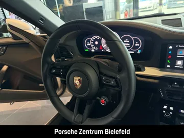 Car image 33