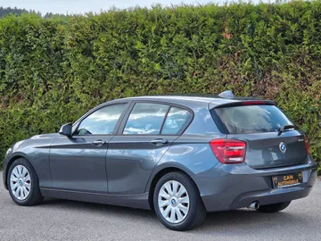 Car image 44