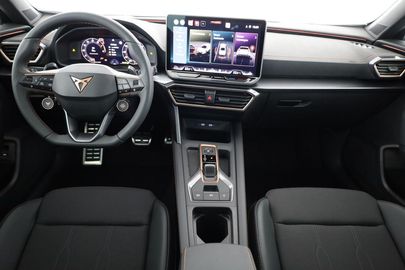 Car image 30