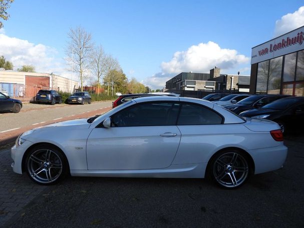 BMW 325i Cabrio 160 kW image number 34