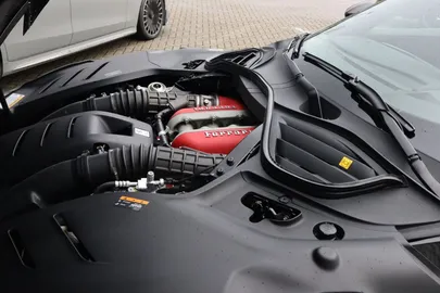 Car image 33