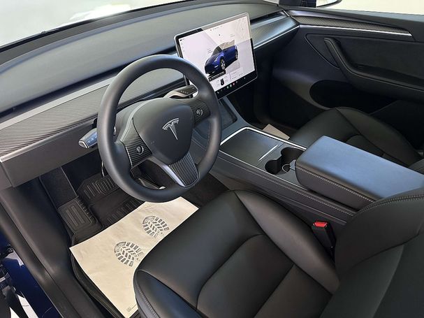 Tesla Model Y 258 kW image number 12