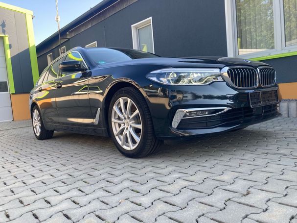 BMW 530d Touring xDrive 195 kW image number 2