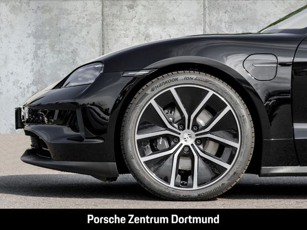 Porsche Taycan 320 kW image number 9