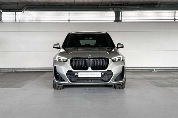 BMW X1 sDrive18i 100 kW image number 2