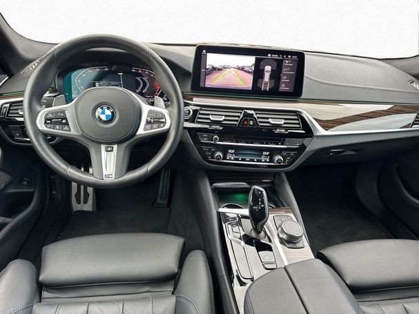 BMW 530d Touring xDrive 210 kW image number 8