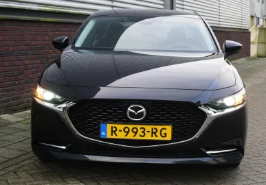 Car image 35