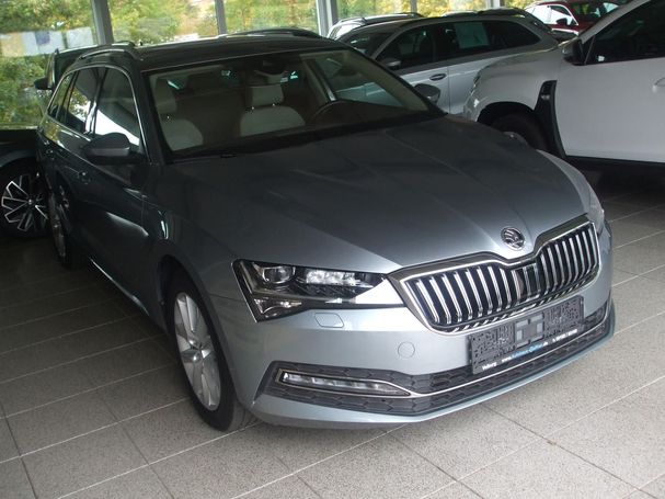 Skoda Superb Combi TDI DSG Style 140 kW image number 2