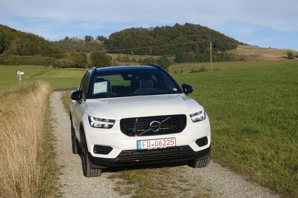 Volvo XC40 Recharge 192 kW image number 15