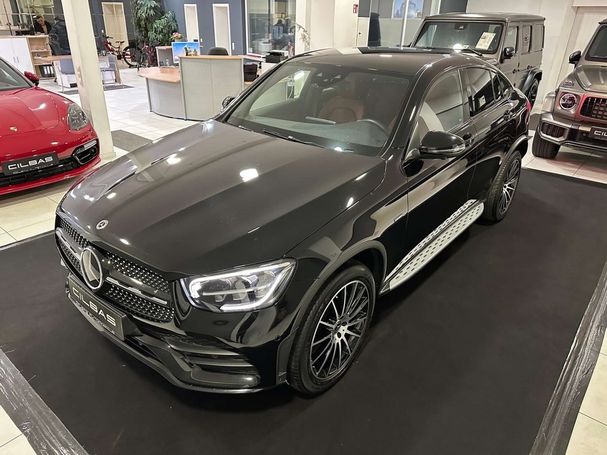 Mercedes-Benz GLC 300 e 235 kW image number 1