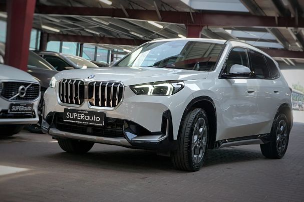 BMW X1 xDrive20i xLine 141 kW image number 1