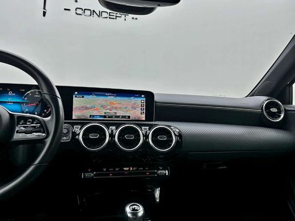 Mercedes-Benz A 180 100 kW image number 17