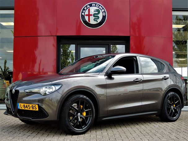 Alfa Romeo Stelvio 2.2 Super 118 kW image number 1