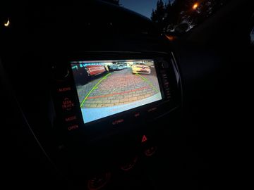 Car image 28