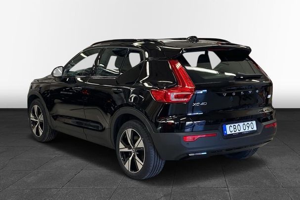 Volvo XC40 Recharge AWD Plus 304 kW image number 3