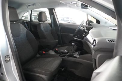 Car image 39