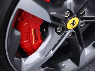 Car image 35
