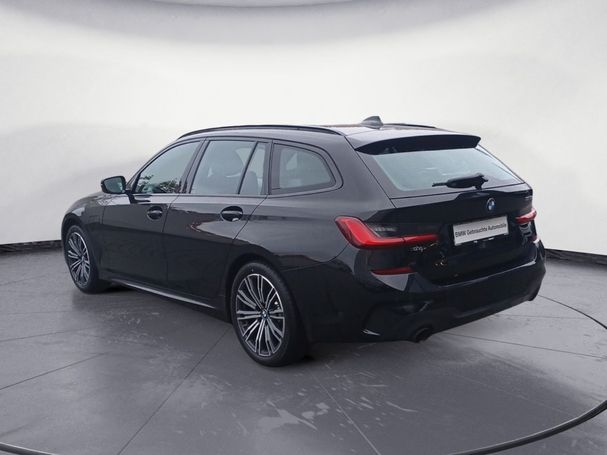 BMW 330 Touring M Sport 185 kW image number 2