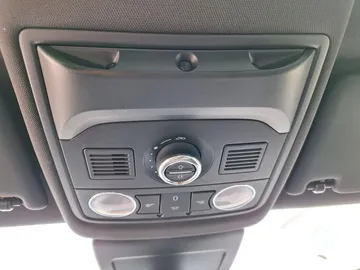 Car image 41