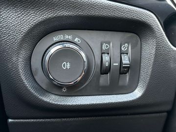 Car image 31