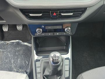 Car image 23