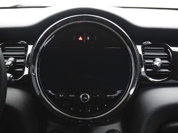 Car image 37