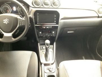 Car image 10