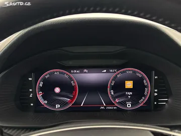 Car image 30