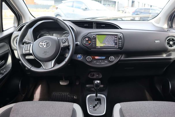 Toyota Yaris 1.5 Hybrid 74 kW image number 16