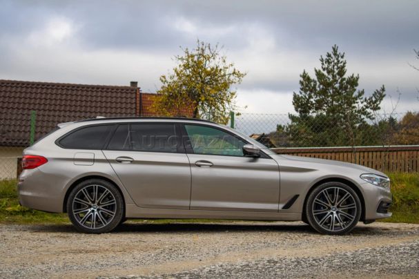 BMW 530d Touring xDrive 195 kW image number 3